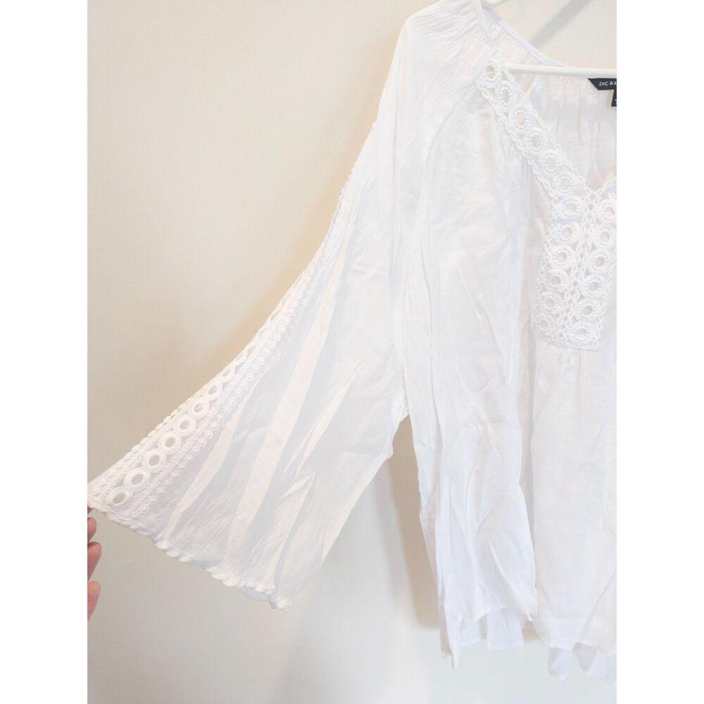 Zac & Rachel women's white pattern 3/4 sleeve blouse size 3X - Picture 3 of 3